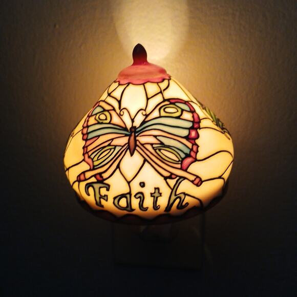 Russ Berries Butterflies‎ Faith Stained Glass Look Electric Plug In Night Light - Picture 2 of 6